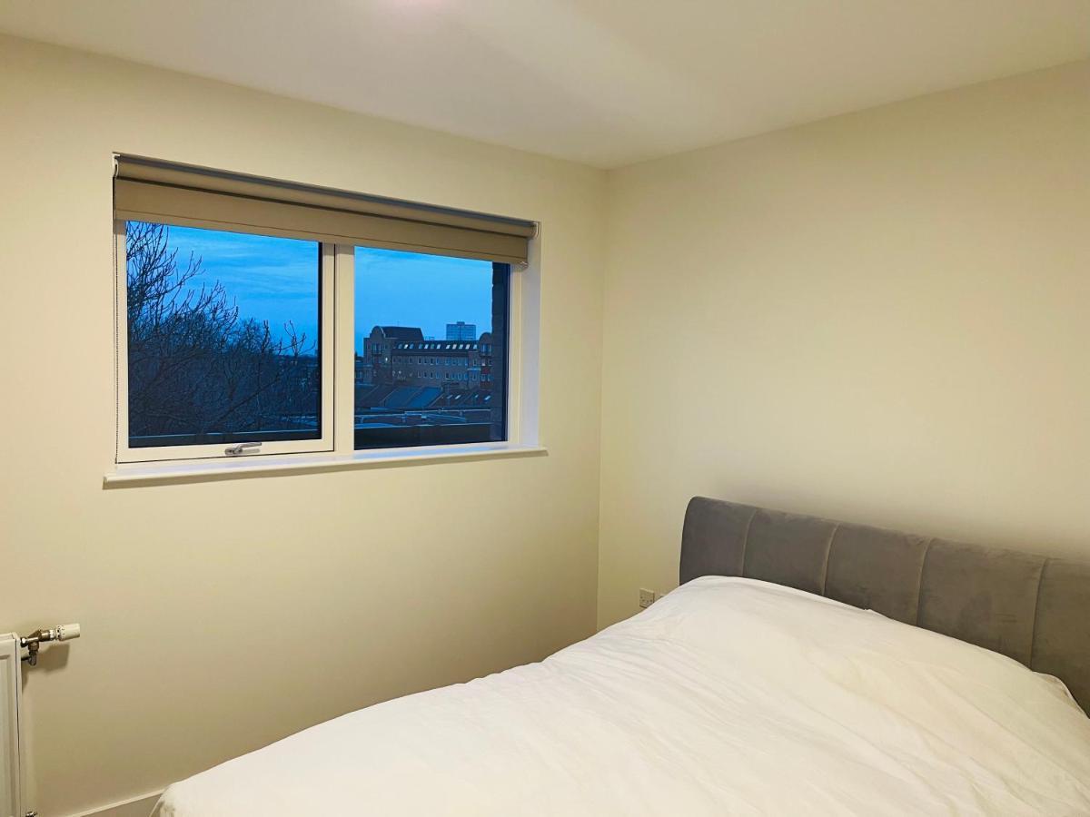 Modern Flat With A Skyline View * Londres
